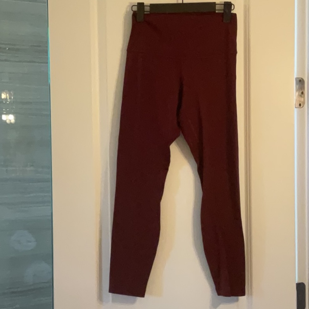 Lululemon Capri Maroon Align Leggings Size 6